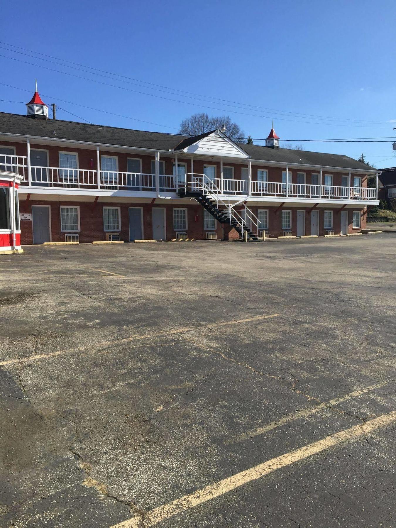 Hotel Portsmouth Oh Exterior photo